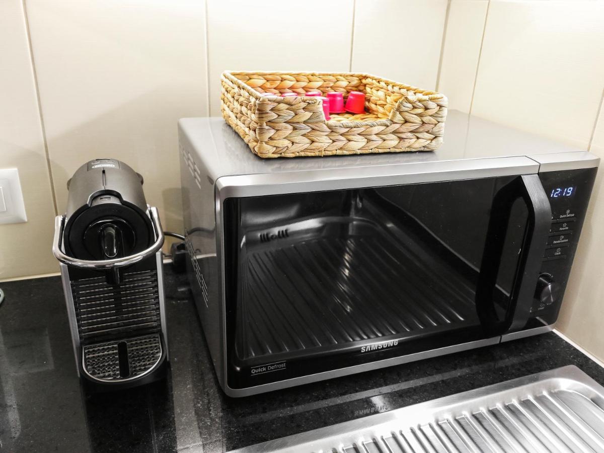 Ariser - Zug Mountain View Business Apartment エクステリア 写真